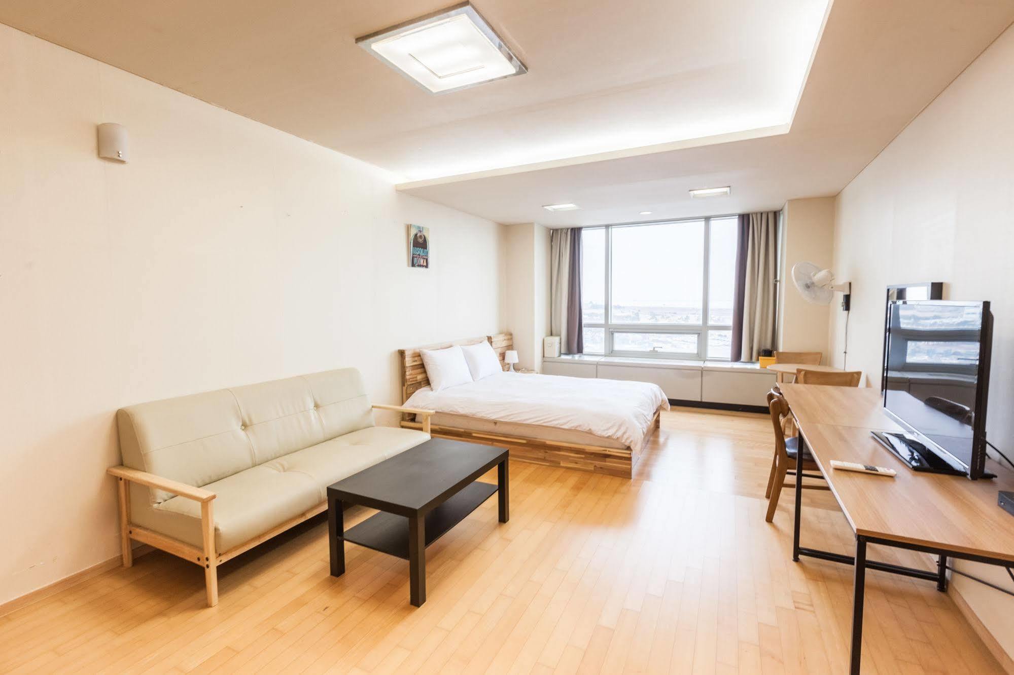 Incheon Airport Egarak Residence Экстерьер фото